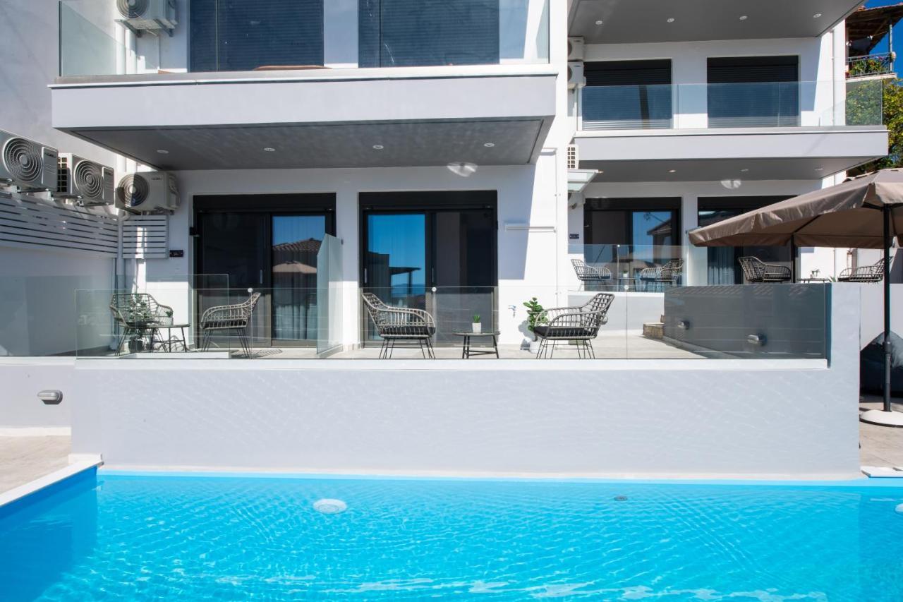 Clelia'S And Dione'S Design Studios Swimming Pool Nikiana Exterior foto